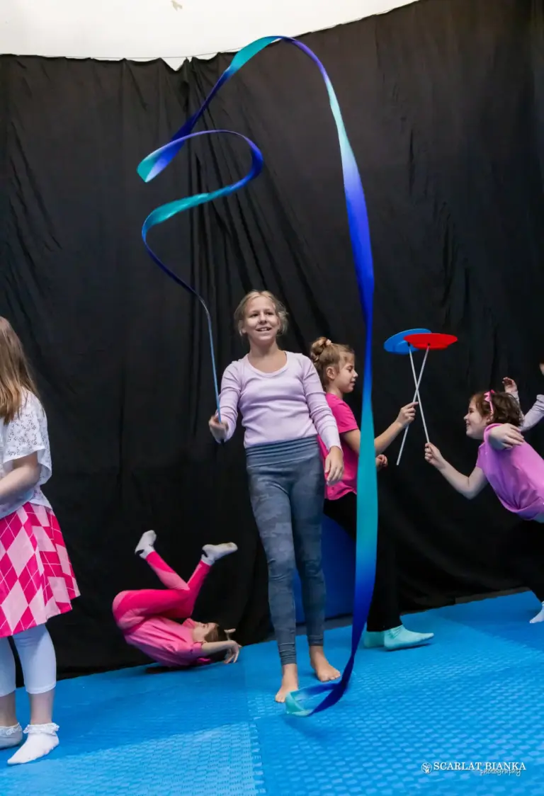 Inspiral Cirkusz Budapest Cirkusz suli cirkusz nap (8)